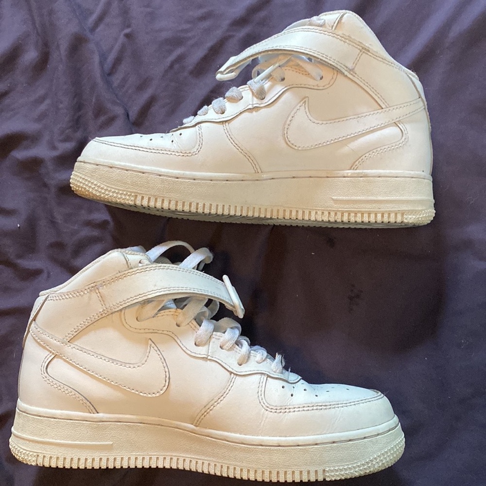Nike Air Force 1s High Top